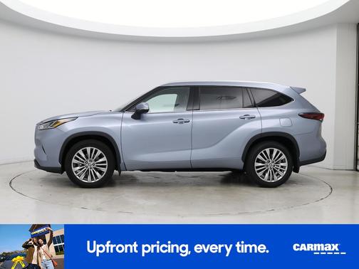 Blue 2024 Toyota Highlander Platinum