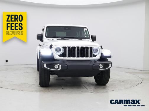 White 2025 Jeep Wrangler Sahara