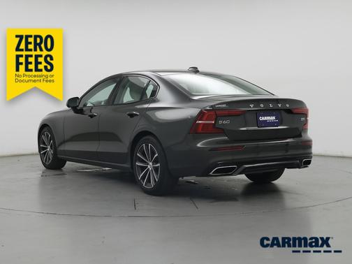 Gray 2022 Volvo S60 B5 Inscription