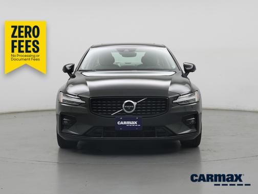 Gray 2022 Volvo S60 B5 Inscription