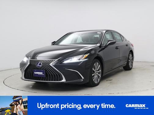 2021 Lexus ES 300h 