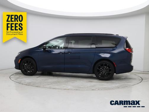 Blue 2025 Chrysler Pacifica Limited