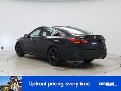 Black 2025 Nissan Altima SR