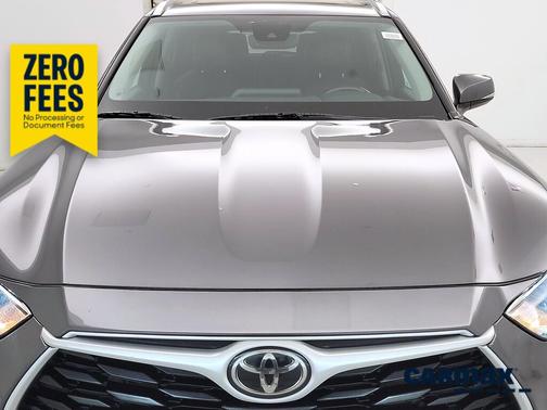 Gray 2021 Toyota Highlander XLE