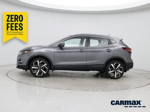 Gray 2022 Nissan Rogue Sport SL