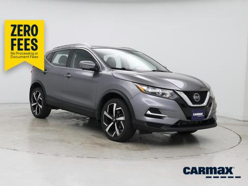 Gray 2022 Nissan Rogue Sport SL