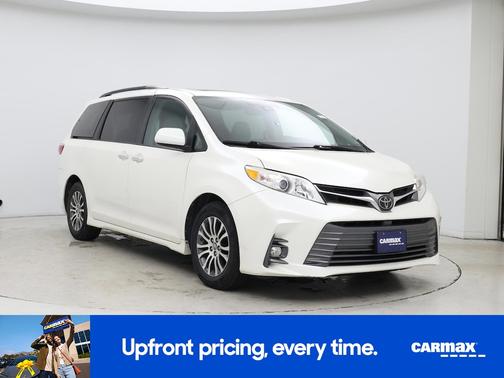 2018 Toyota Sienna XLE Premium