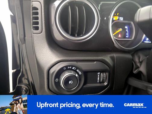 2023 Jeep Wrangler Unlimited Sahara Altitude