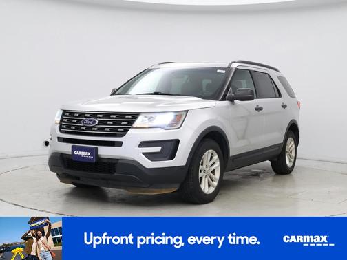 Silver 2017 Ford Explorer