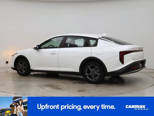 White 2025 Kia K4 LXS