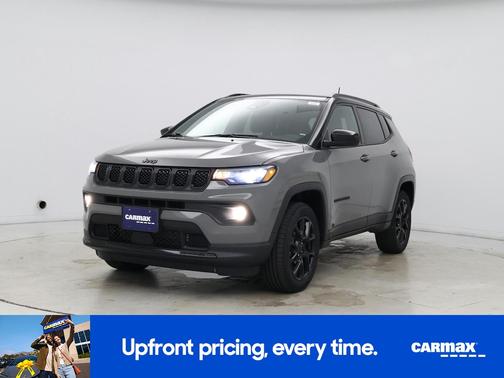 Gray 2023 Jeep Compass Latitude