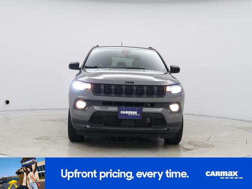 Gray 2023 Jeep Compass Latitude