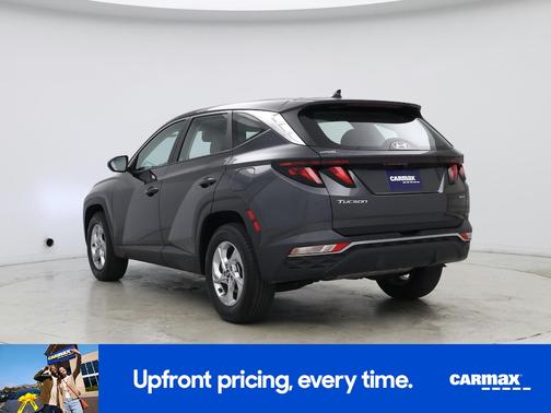 Gray 2023 Hyundai TUCSON SE
