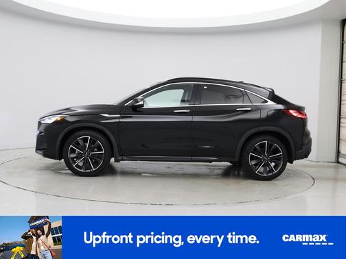 Black 2023 INFINITI QX55 Luxe