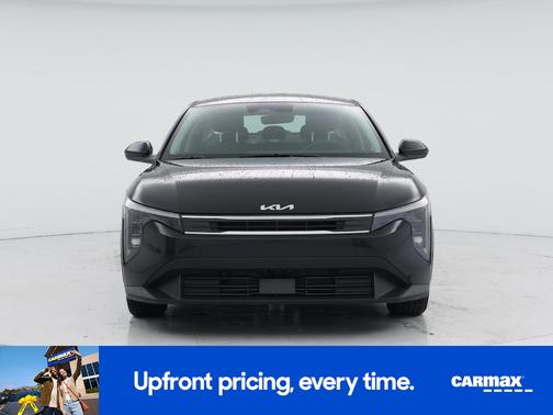 Black 2025 Kia K4 LXS