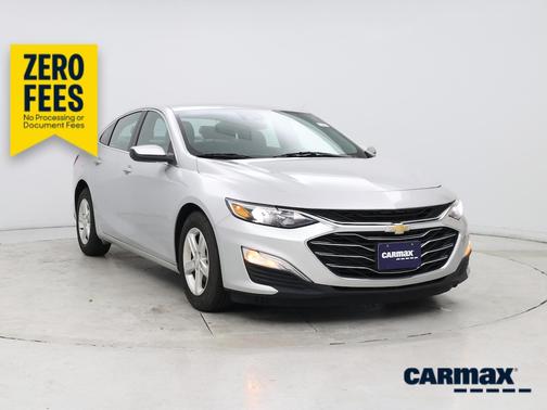 Silver 2022 Chevrolet Malibu LS