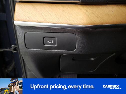 2023 Volvo XC90 B6 Plus