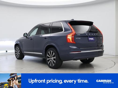 2023 Volvo XC90 B6 Plus