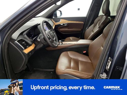 2023 Volvo XC90 B6 Plus