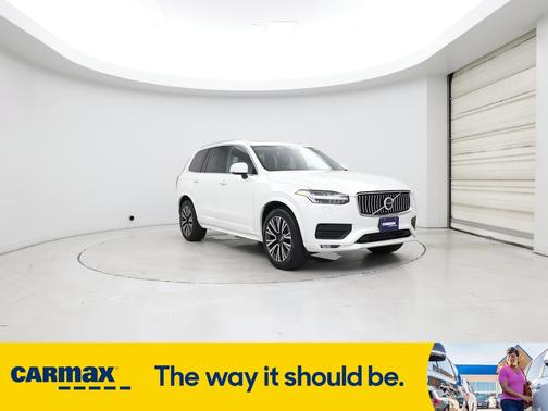 2020 Volvo XC90 T6 Momentum