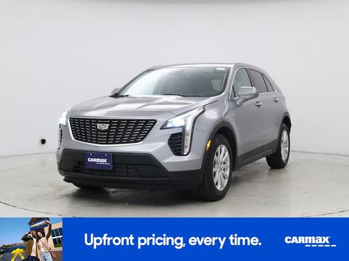 Gray 2023 Cadillac XT4 Luxury