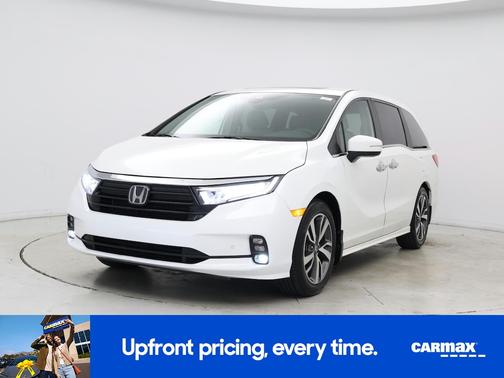 White 2021 Honda Odyssey Touring