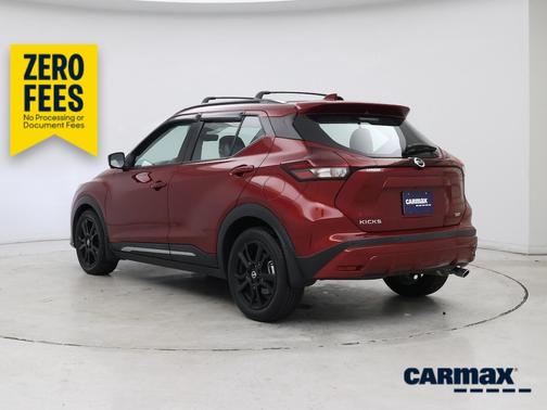 Burgundy 2021 Nissan Kicks SR