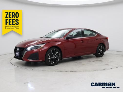 Red 2024 Nissan Altima SR