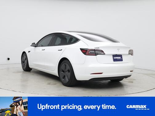 White 2022 Tesla Model 3
