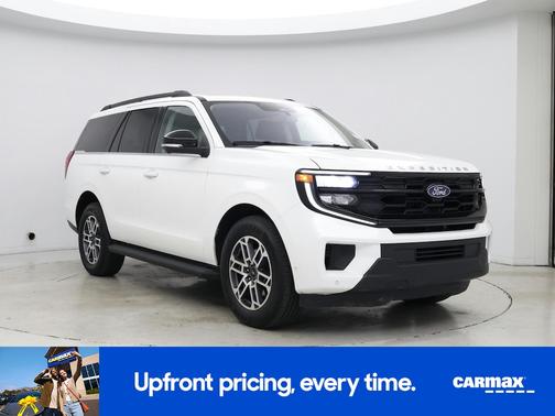 White 2025 Ford Expedition Active