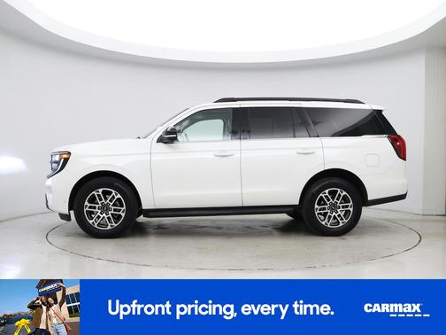 White 2025 Ford Expedition Active