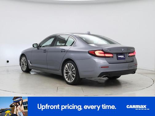 Gray 2022 BMW 540 XI