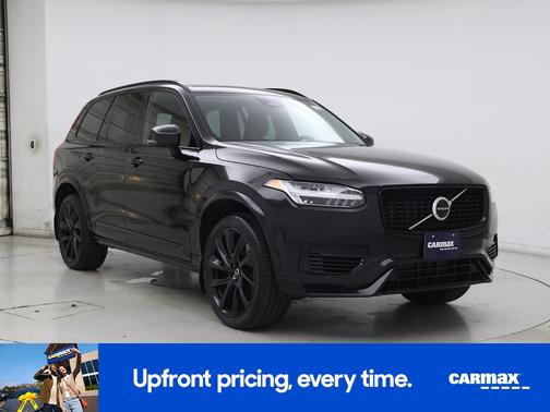 2023 Volvo XC90 Recharge Plug-In Hybrid T8 Plus Dark Theme