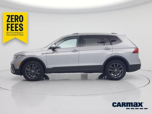 Silver 2023 Volkswagen Tiguan SE
