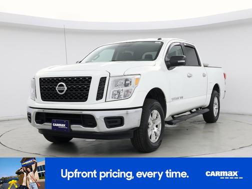 2019 Nissan Titan SV