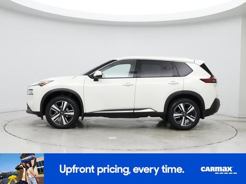 White 2023 Nissan Rogue SL