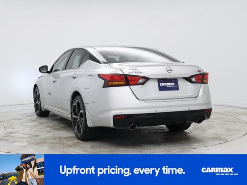 Silver 2023 Nissan Altima SR