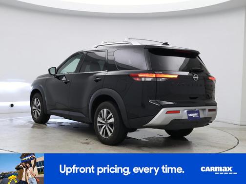 Black 2023 Nissan Pathfinder SL
