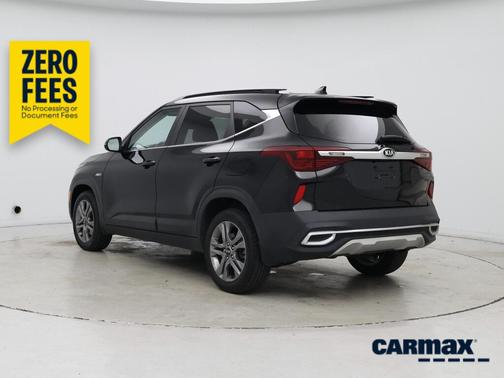 Black 2021 Kia Seltos S