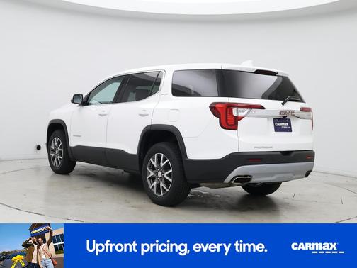 White 2022 GMC Acadia SLE