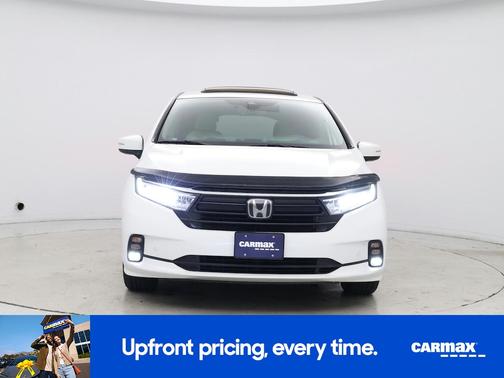 White 2021 Honda Odyssey Touring