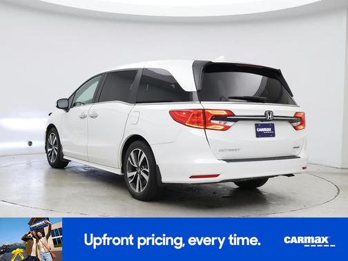 White 2021 Honda Odyssey Touring