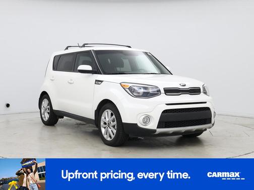 White 2019 Kia Soul +