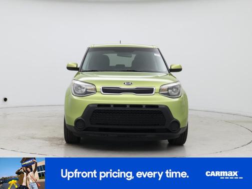 Green 2015 Kia Soul +