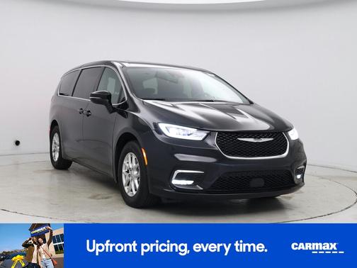 Black 2025 Chrysler Pacifica Select