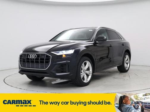 2019 Audi Q8 Premium Plus