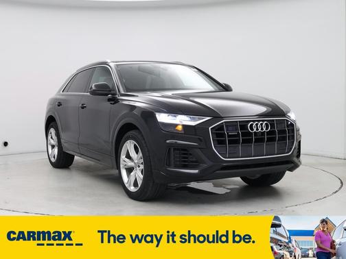 2019 Audi Q8 Premium Plus
