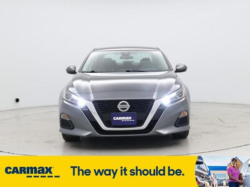 2022 Nissan Altima SV