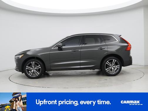 2021 Volvo XC60 T5 Momentum