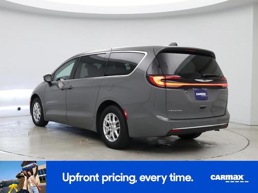 Gray 2023 Chrysler Pacifica Touring L